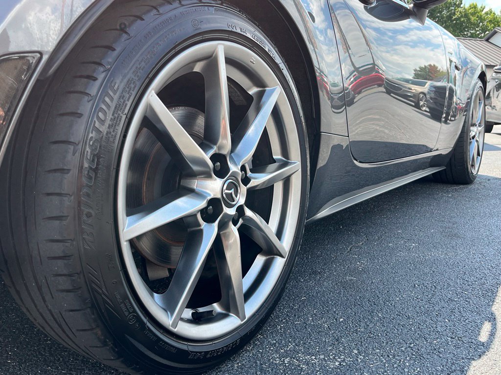 Used 2022 MAZDA MX-5 Miata RF Grand Touring RWD image 11