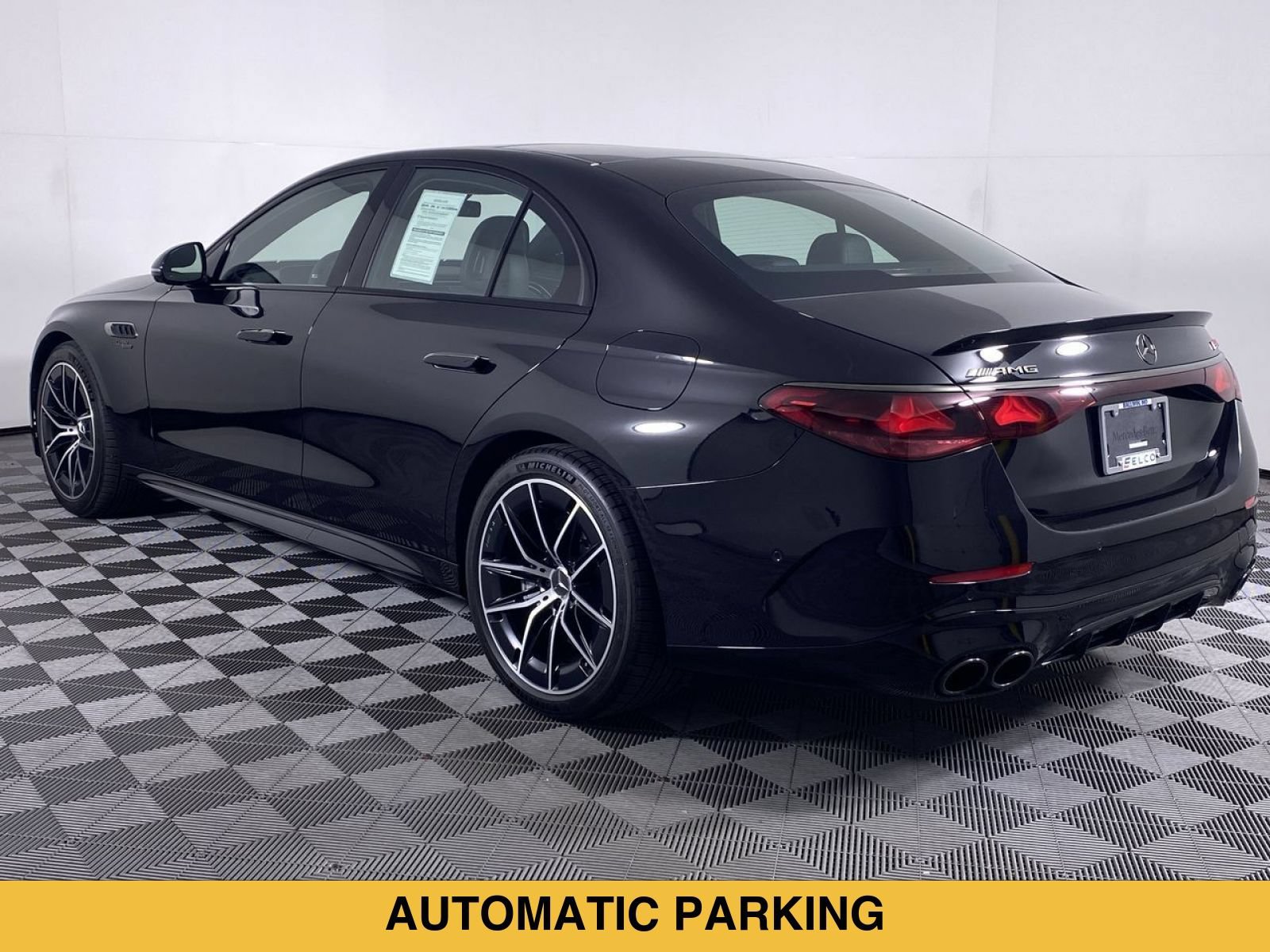 Used 2026 Mercedes-Benz E 53 AMG e 4MATIC Sedan image 20