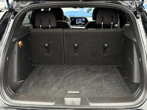 Used 2024 Chevrolet Trax RS image 25