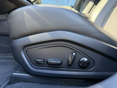 Certified 2021 Porsche Taycan 4S image 28