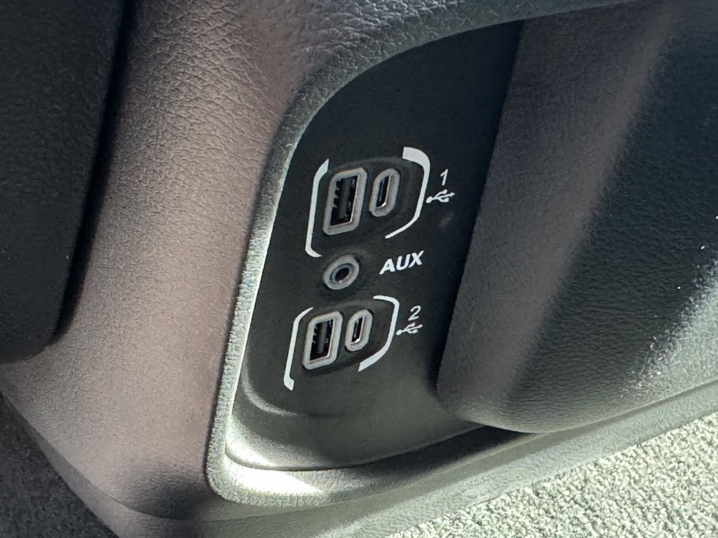 Used 2023 RAM 1500 Big Horn AWD/4WD image 22