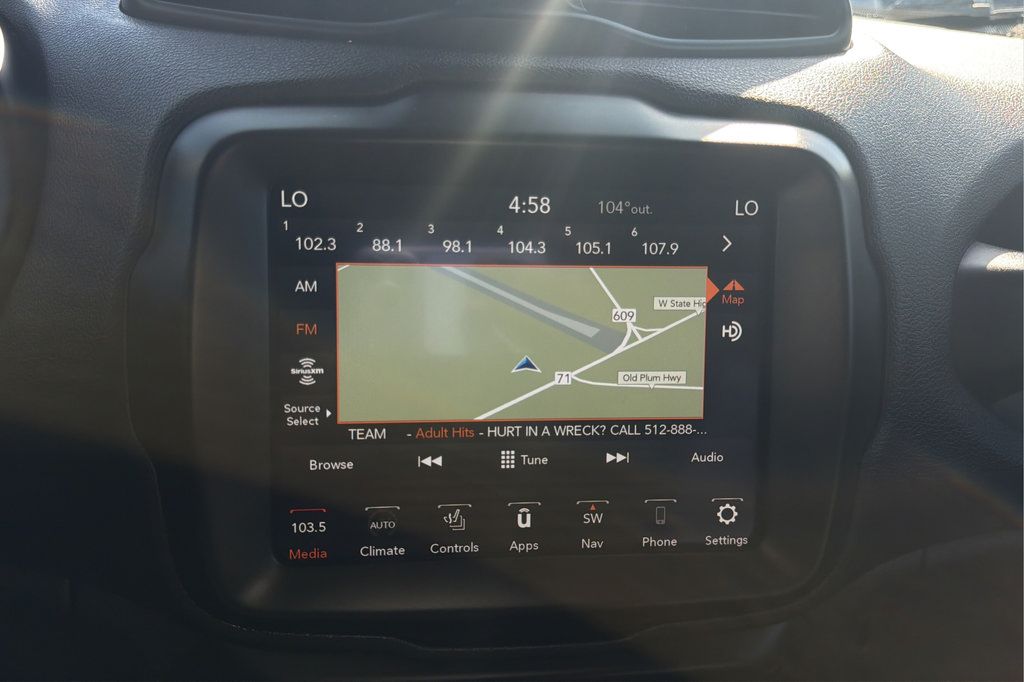 Used 2022 Jeep Renegade Trailhawk AWD/4WD image 20