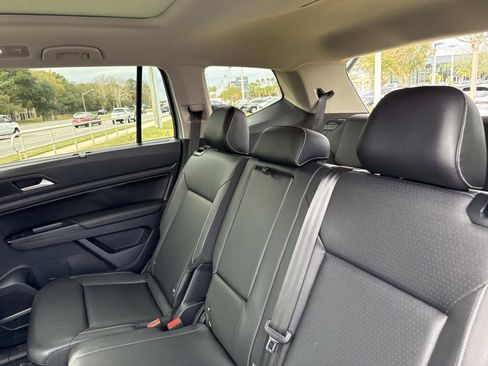 Used 2021 Volkswagen Atlas SEL image 17