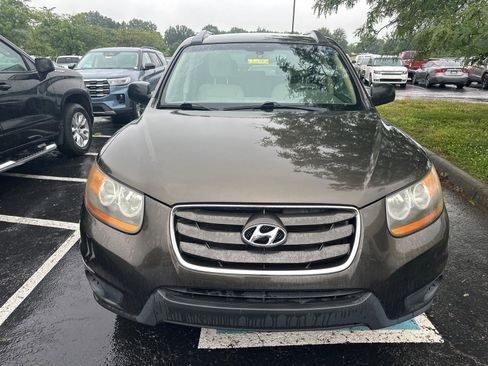 Used 2011 Hyundai Santa Fe GLS FWD image 6