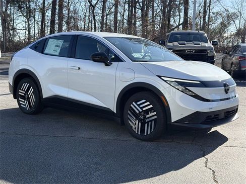 New 2026 Nissan Leaf SV+ w/ Floor Mat Package (SV+) image 2