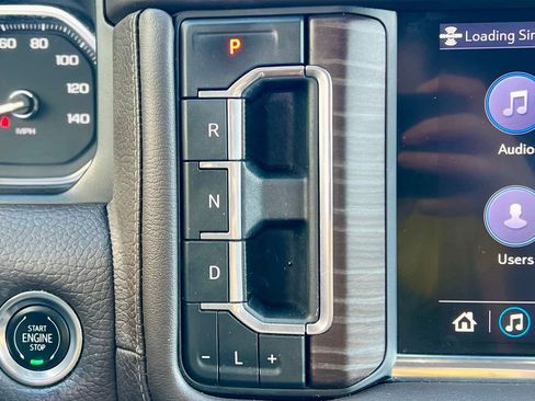 Used 2021 GMC Yukon Denali w/ Denali Premium Package image 41