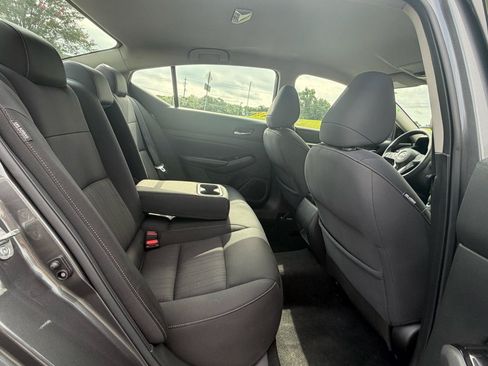 Used 2021 Nissan Altima 2.5 SV AWD/4WD image 15