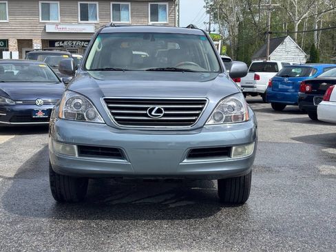 Used 2004 Lexus GX 470 image 2