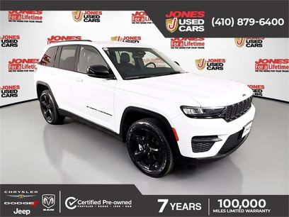 Used 2023 Jeep Grand Cherokee Altitude
