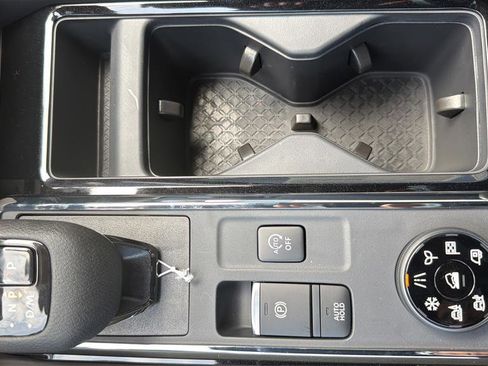 New 2026 Nissan Pathfinder Rock Creek AWD/4WD image 29