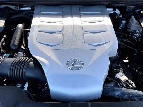 Used 2020 Lexus GX 460 Premium w/ Premium Package AWD/4WD image 33