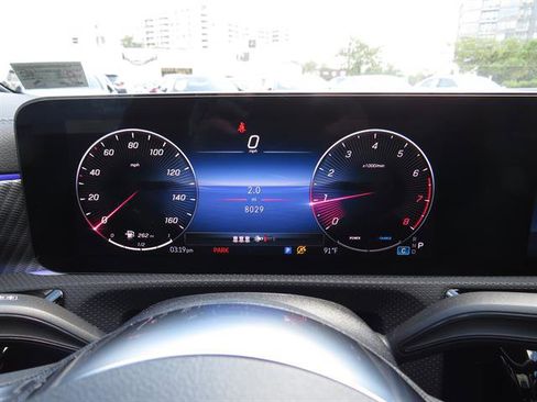 Used 2025 Mercedes-Benz CLA 250 4MATIC image 14