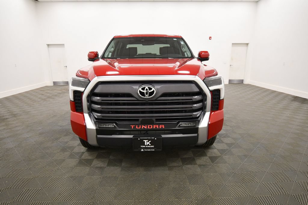 Used 2024 Toyota Tundra Limited AWD/4WD image 11