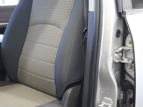 Used 2012 RAM 3500 Big Horn image 70