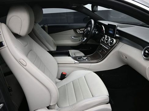 Used 2018 Mercedes-Benz C 300 Coupe image 9