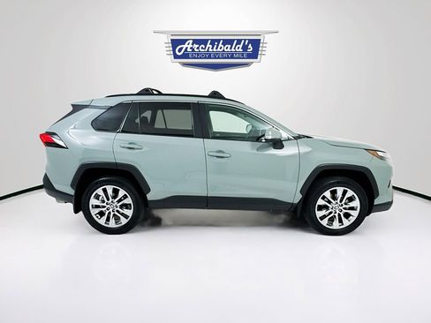 Used 2023 Toyota RAV4 XLE Premium AWD/4WD image 8