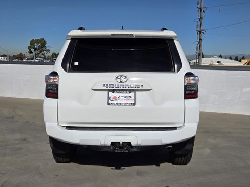 Used 2022 Toyota 4Runner SR5 w/ Wilderness Package (TMS) image 5