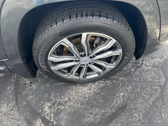 Used 2018 GMC Terrain Denali w/ Comfort Package AWD/4WD image 23