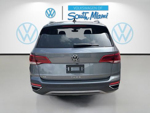 Used 2023 Volkswagen Taos SE FWD image 6