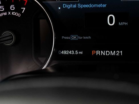 Used 2017 Ford F150 Lariat w/ Equipment Group 502A Luxury image 19