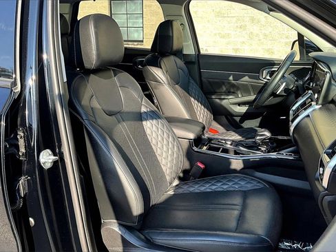 Used 2023 Kia Sorento SX image 7