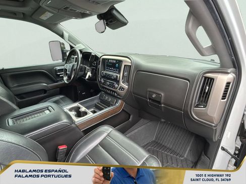 Used 2019 GMC Sierra 2500 Denali w/ Duramax Plus Package image 37