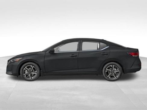 Used 2025 Nissan Sentra SV FWD image 28