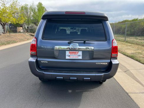 Used 2008 Toyota 4Runner Sport image 4