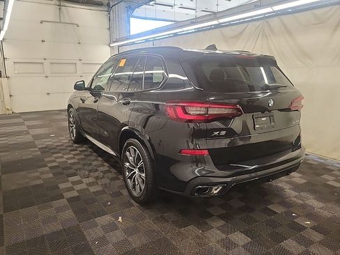 Used 2022 BMW X5 xDrive40i AWD/4WD image 4