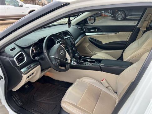 Used 2019 Nissan Maxima 3.5 SL w/ Floor Mat Group image 6