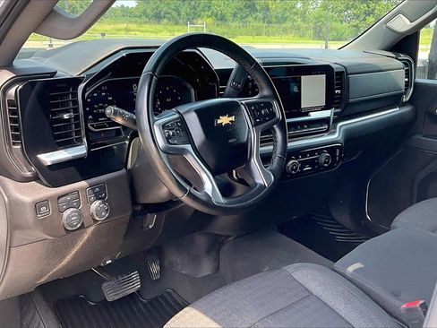 Certified 2024 Chevrolet Silverado 2500 LT image 14