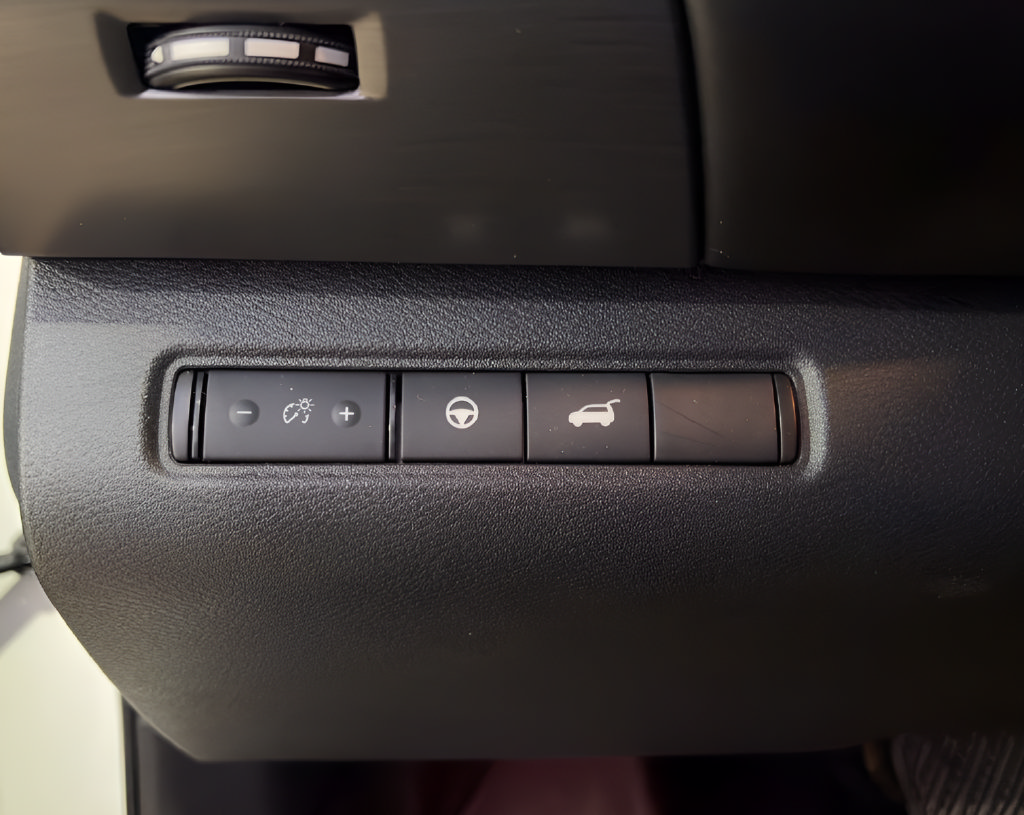 Certified 2025 Nissan Pathfinder Rock Creek AWD/4WD image 19