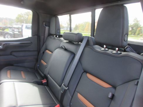 New 2026 GMC Sierra 1500 AT4 image 15