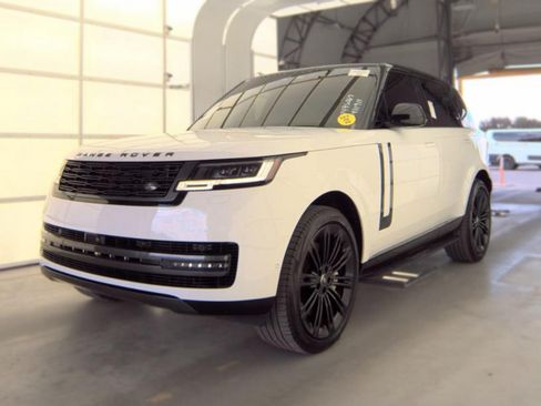 Used 2024 Land Rover Range Rover SE AWD/4WD image 1
