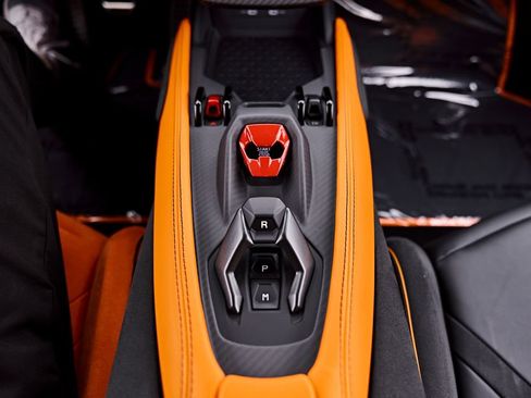 Used 2025 Lamborghini Revuelto AWD/4WD image 79