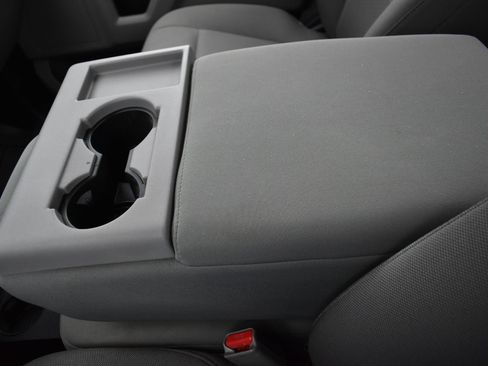 Used 2016 Ford F150 XL w/ Equipment Group 101A Mid AWD/4WD image 28