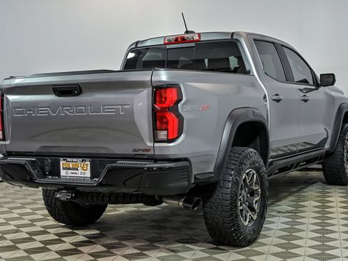 Used 2023 Chevrolet Colorado ZR2 w/ ZR2 Convenience Package III AWD/4WD image 8