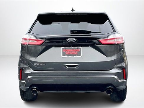 Used 2020 Ford Edge ST-Line image 4