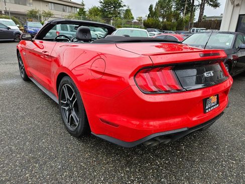 Used 2018 Ford Mustang GT Premium image 15