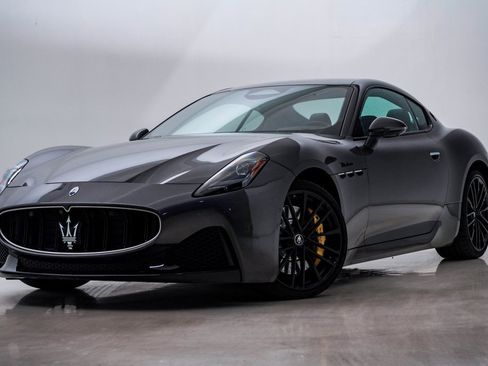 Certified 2024 Maserati GranTurismo Modena image 1