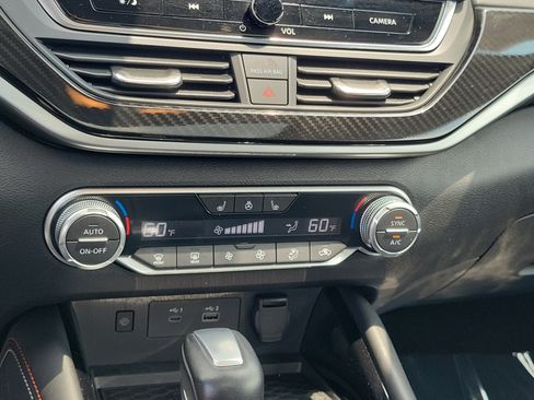 Certified 2023 Nissan Altima 2.0 SR FWD image 27