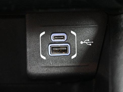 Used 2023 Jeep Compass Latitude AWD/4WD image 18