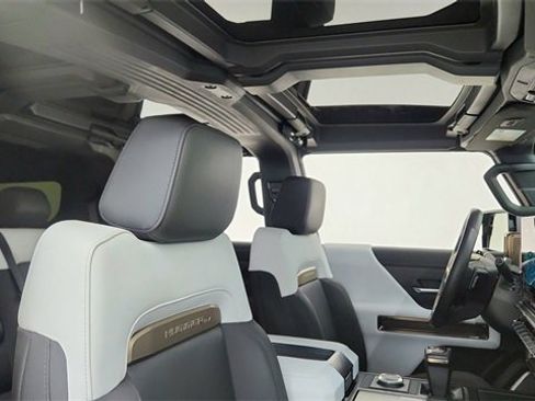 Used 2024 GMC Hummer EV 3X w/ Extreme Off-Road Package image 20