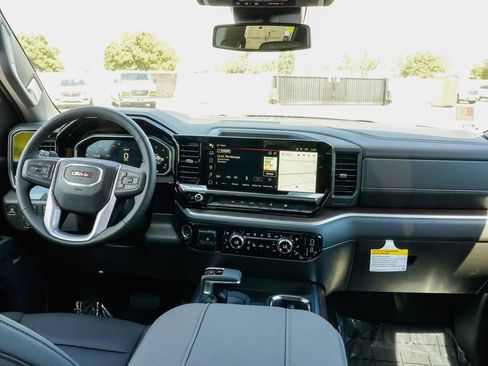 New 2026 GMC Sierra 1500 SLT w/ SLT Convenience Package image 13