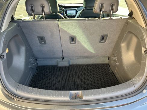 Used 2020 Chevrolet Bolt Premier w/ Infotainment Package image 7