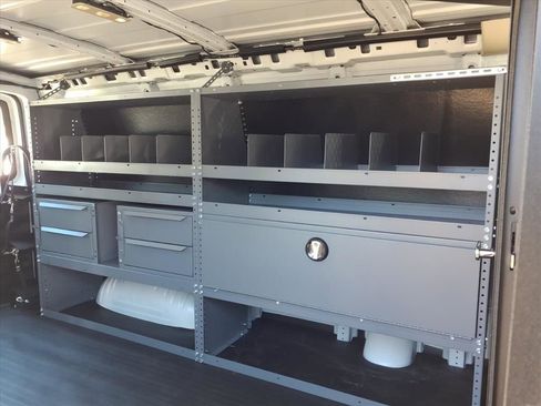 New 2026 Chevrolet Express 2500 image 22