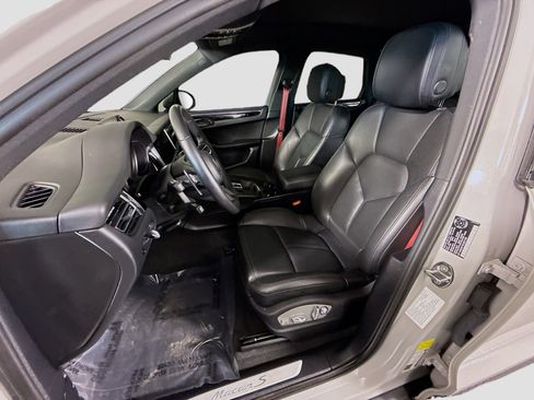 Used 2022 Porsche Macan S w/ Premium Package Plus AWD/4WD image 21