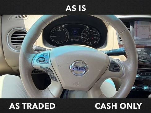 Used 2015 Nissan Pathfinder Platinum FWD image 17