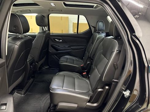 Used 2021 Chevrolet Traverse High Country AWD/4WD image 33