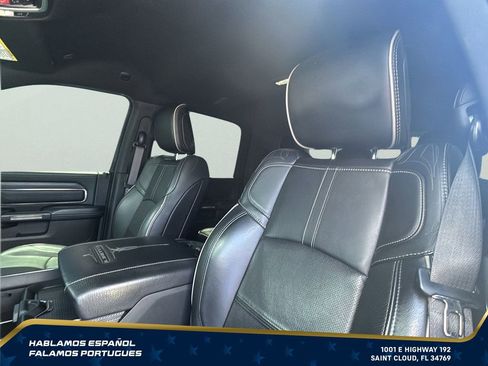 Used 2022 RAM 2500 Limited w/ Night Edition AWD/4WD image 16